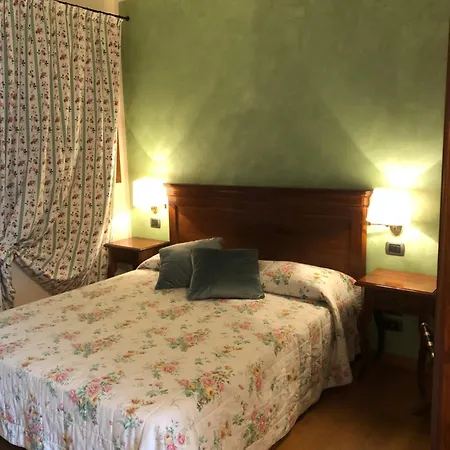 Alloggio Franciscus Bed & Breakfast *